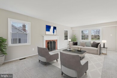 8812 Royal Ridge Ln, Laurel, MD 20708 - photo 6