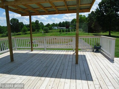 1686 Tub Run Hollow Rd, Hedgesville, WV 25427 - photo 4
