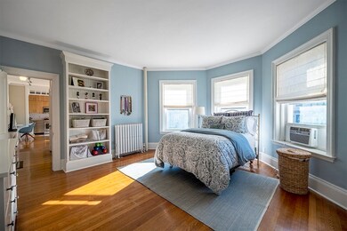 369 Tappan St unit 13, Brookline, MA 02445 - photo 2