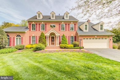 8505 Oak Pointe Way, Fairfax Station, VA 22039 - photo 6