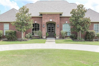 231 Merlot Dr, Lake Charles, LA 70611 - photo 2