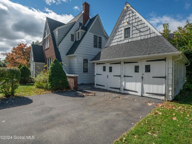 1387 Keyes Ave, Schenectady, NY 12309 - photo 4