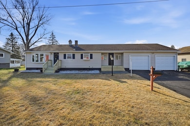 91 Norman St, Chicopee, MA 01013 - photo 2