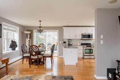 22 Winter Cir, Rockland, MA 02370 - photo 4