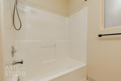 2050 W Canyon View Rd #35B-M DellEgro (1