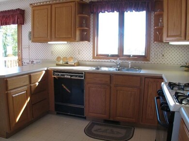 2737 Morningside Dr, Crown Point, IN 46307 - photo 6