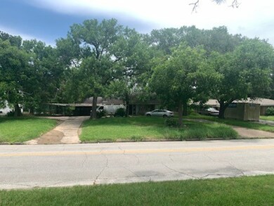 3831 N Macgregor Way, Houston, TX 77004 - photo 5