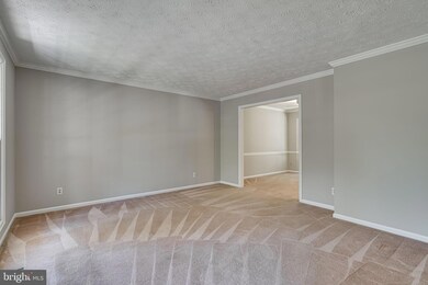 13508 Steeplechase Dr, Bowie, MD 20715 - photo 2