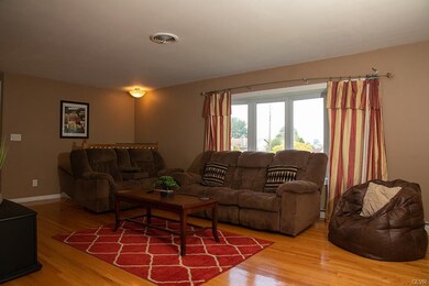 1131 W Highland St, Whitehall, PA 18052 - photo 3