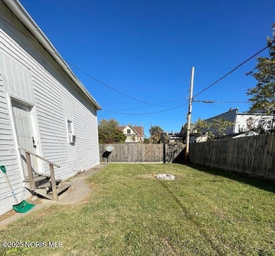 462 3rd St, Toledo, OH 43605 - photo 3