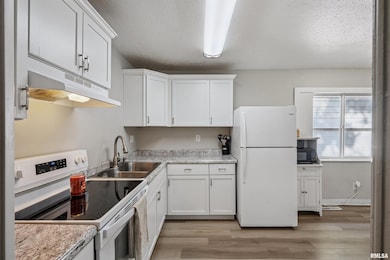 3530 W 29th St, Davenport, IA 52804 - photo 7