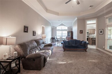 301 Coachlight Dr, Bentonville, AR 72712 - photo 4