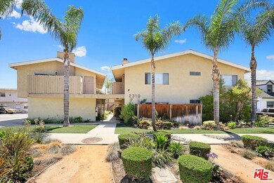 2310 Del Mar Rd, Montrose, CA (Property View)