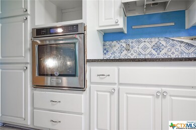 2712 Phyllis Dr, Copperas Cove, TX 76522 - photo 6