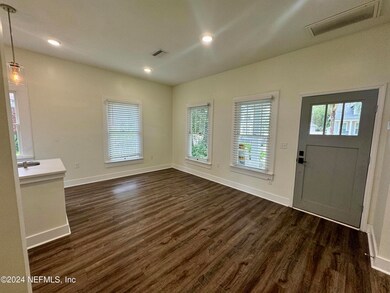 3684 Eloise St, Jacksonville, FL 32205 - photo 6