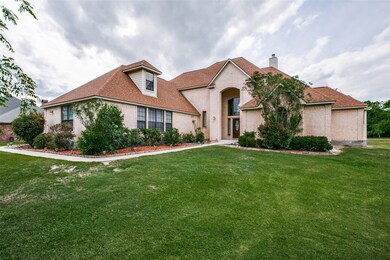 68 Woodside Dr, Bay City, TX 77414 - photo 2