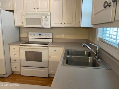 A5F280FC-4850-4233-852B-1AF286F5EC22