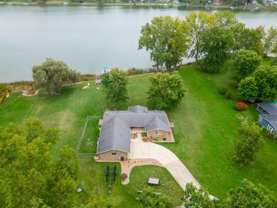 340 Ln 250 W Otter Lk Lake, Angola, IN 46703 - photo 2