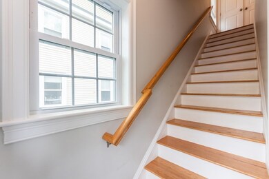 45 Francis St unit 2, Waltham, MA 02451 - photo 3