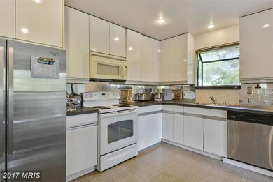 1181 Southview Dr, Annapolis, MD 21409 - photo 7