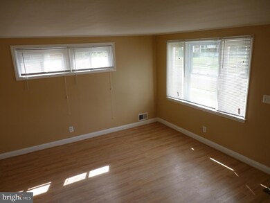 6505 Belle Vista Ave, Baltimore, MD 21206 - photo 7