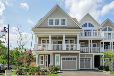28 Lighthouse Point