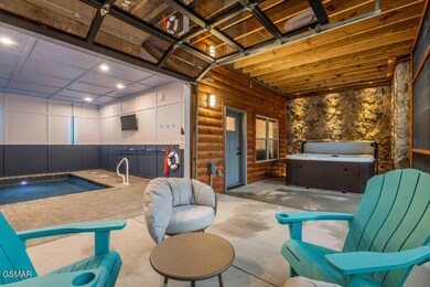 White Falcon Way-5378