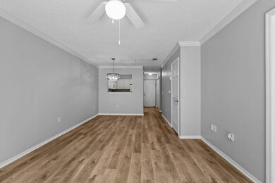 4274 Calinda Ln unit 236, Niceville, FL 32578 - photo 4