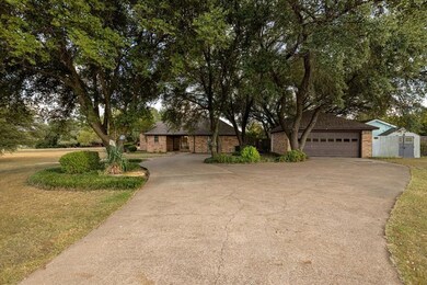 3118 Bob White Dr, Granbury, TX 76049 - photo 4