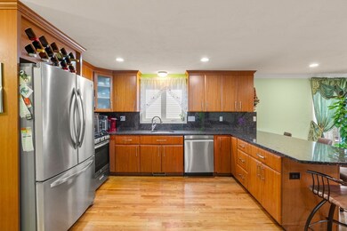 215 Saint Mary St unit 3, Needham Heights, MA 02494 - photo 5