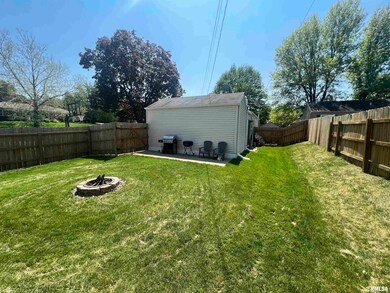 1032 Spalding Blvd, Davenport, IA 52804 - photo 2