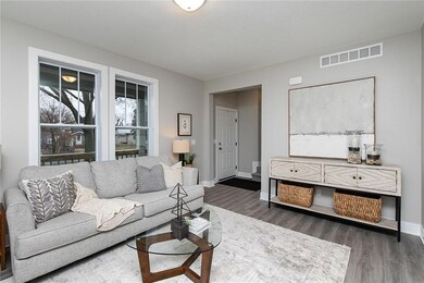Main House - Living Room