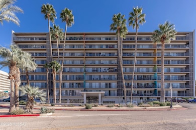 425 W Paseo Redondo unit 3, Tucson, AZ 85701 - photo 4