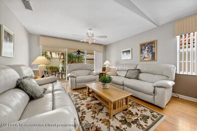 08_2201BlueSpringsRd_10001_LivingRoom_Lo