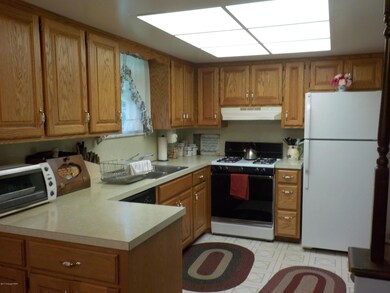 125 Burchell Ln, Effort, PA 18330 - photo 2