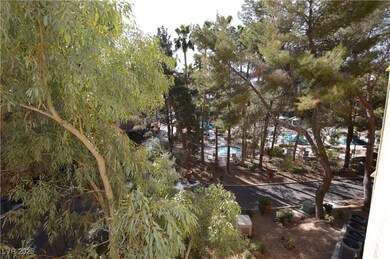 unlisted-address, Las Vegas, NV 89169 - photo 7