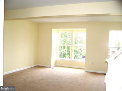 24 N Savanna Dr, Pottstown, PA 19465 - photo 5