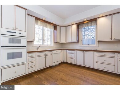 251 Montgomery Ave unit 17, Haverford, PA 19041 - photo 2