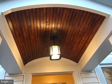 118 S Lippincott Ave, Maple Shade, NJ 08052 - photo 4