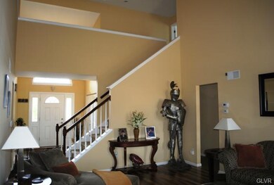 2165 Woodridge Dr, Macungie, PA 18062 - photo 6