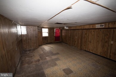 1112 N Stricker St, Baltimore, MD 21217 - photo 5