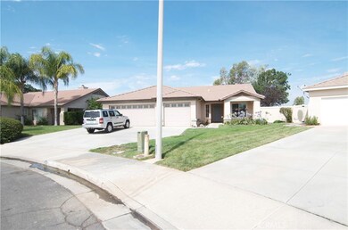 31262 Jan Steen Ct, Winchester, CA 92596 - photo 2