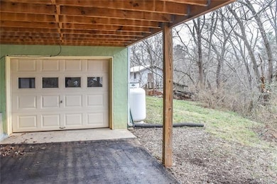 52 Happy Valley Rd, Asheville, NC 28806 - photo 4