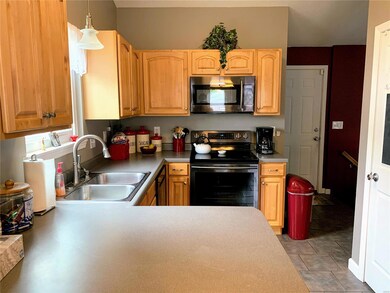 1912 Wellington Ln, Maryville, IL 62062 - photo 6