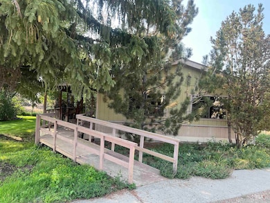 919 & 921 S Fir, Jerome, ID 83338 - photo 3