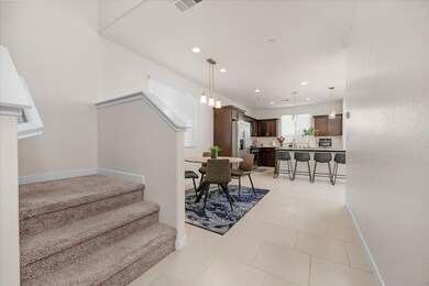 841 Corazon Ave, Clovis, CA 93619 - photo 4