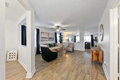 2651 Skyview Shadows Ct, Houston, TX 77047 - photo 3