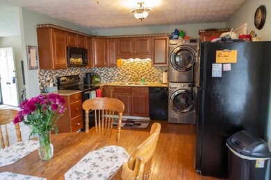 1363 Acton Rd, Columbus, OH 43224 - photo 6