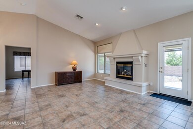 1780 E Redstart Rd, Green Valley, AZ 85614 - photo 7