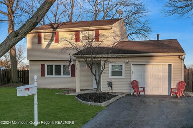 3 Elm Ave Hazlet NJ 07730 USA-005-042-1F